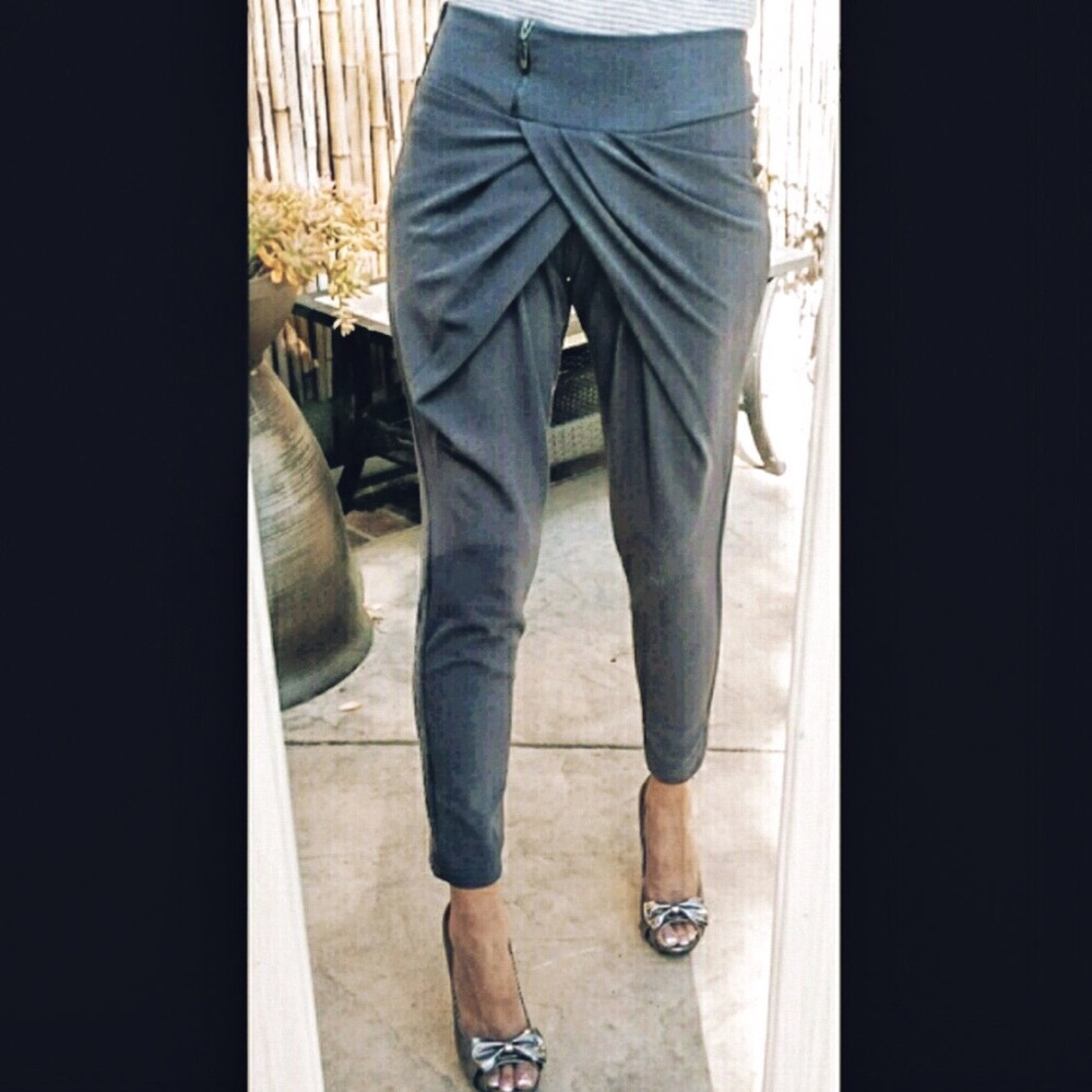 🌸 SALE ENDS SUN 🌸 NEW SEDUZIONE Gray Harem Pants made in Italy! - Picture 3 of 6